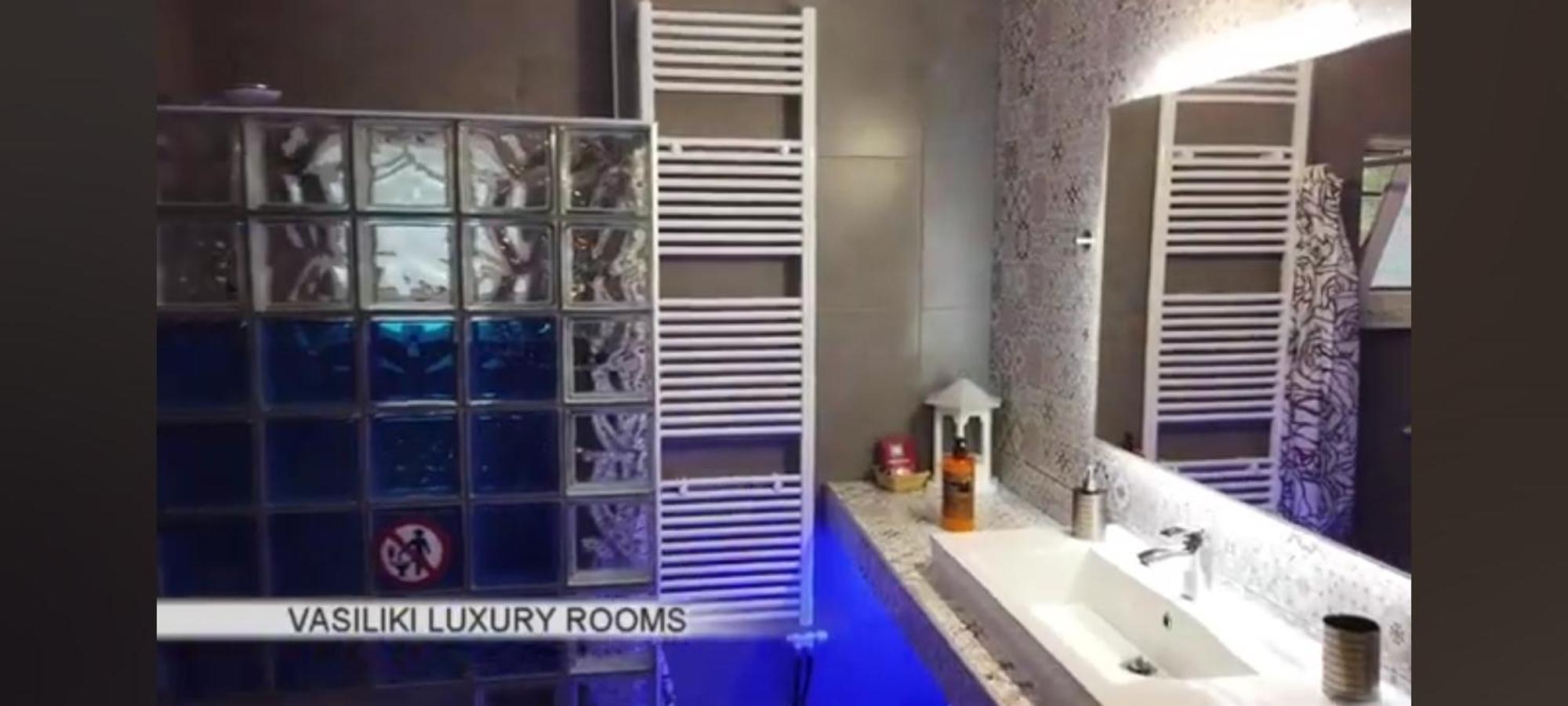 Vasilikis Apartment Kalamata Luaran gambar